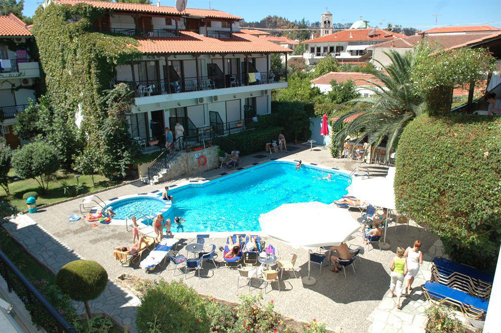 Pelli Hotel Pefkochori Eksteriør bilde